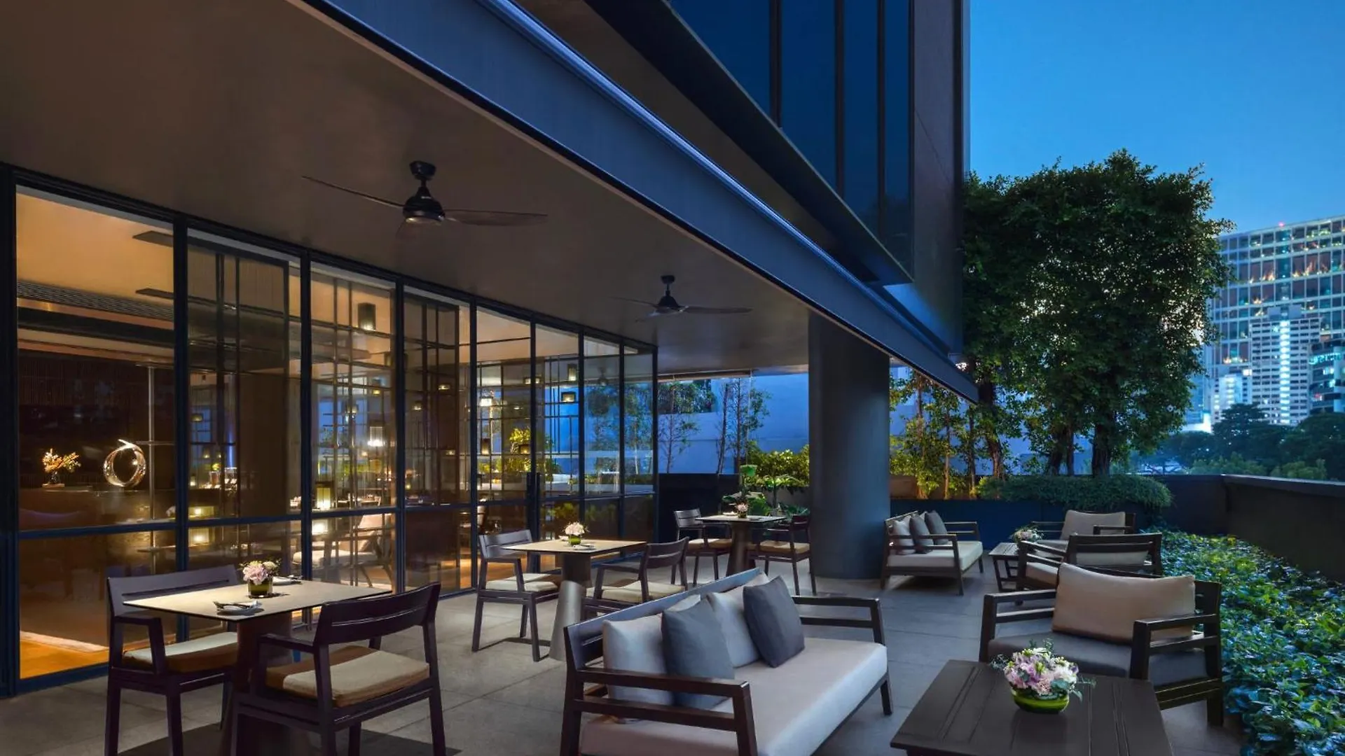 Intercontinental Singapore Robertson Quay By Ihg Hotel